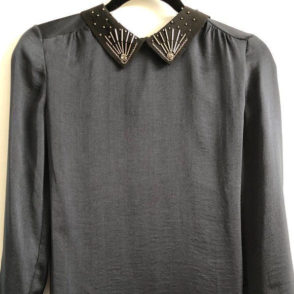 ⭐️FINAL PRICE⭐️ NWOT Modcloth Embellished Navy Blouse - Picture 3 of 7